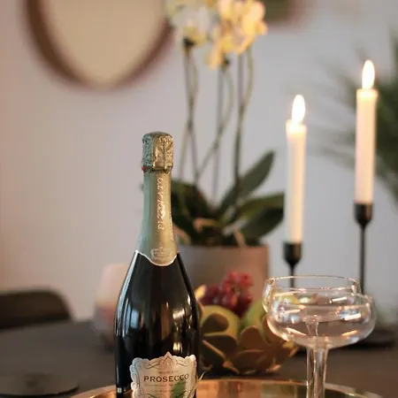 Spektakulaert Bosted Pa Toppen Av Mjoskanten Apartment *