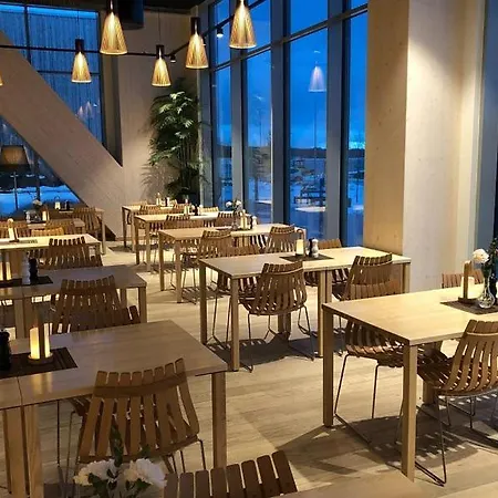 Apartment Spektakulaert Bosted Pa Toppen Av Mjoskanten